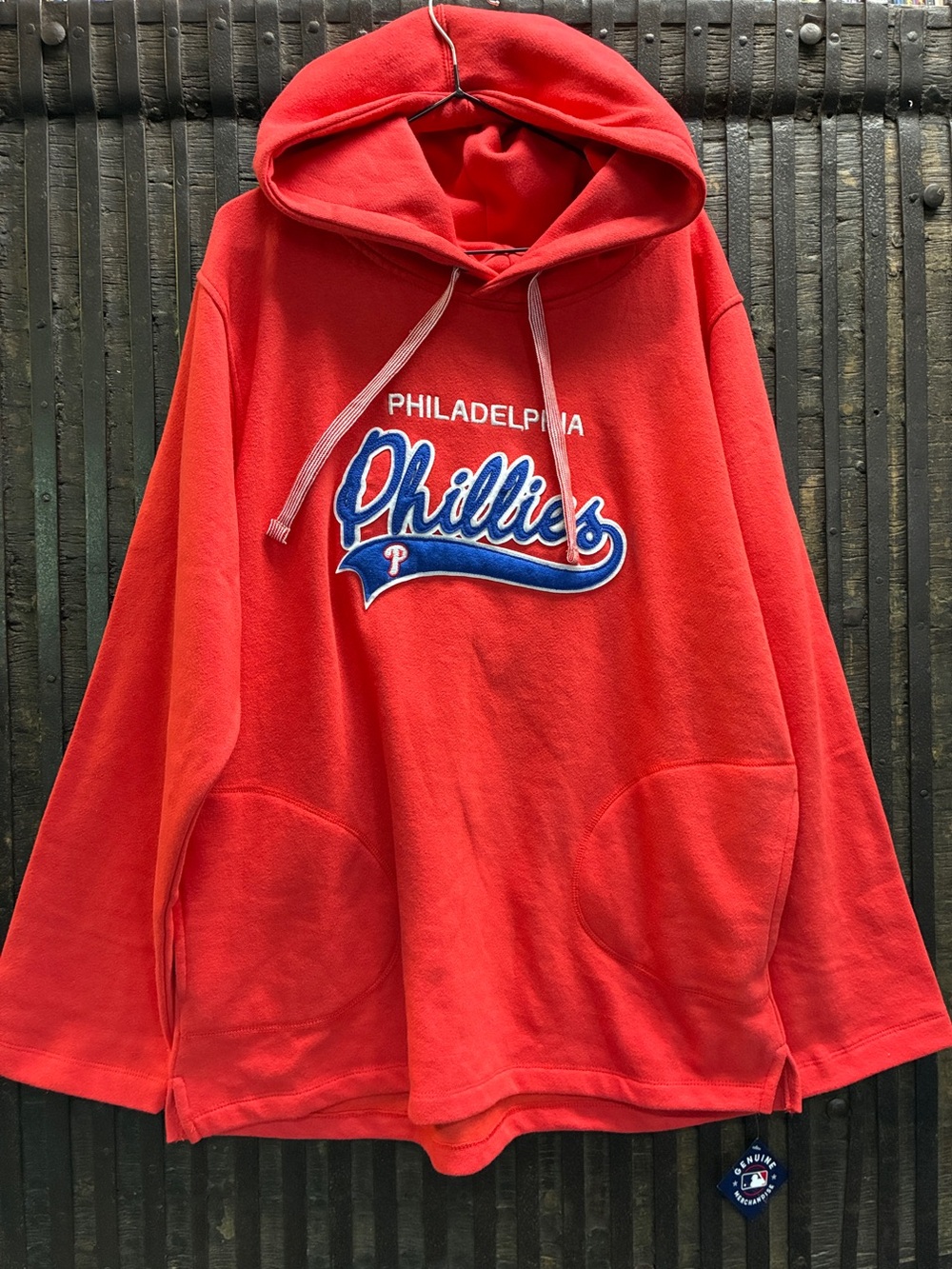 Genuine Merchandise Philadelphia Phillies Red Crewneck Hoodie